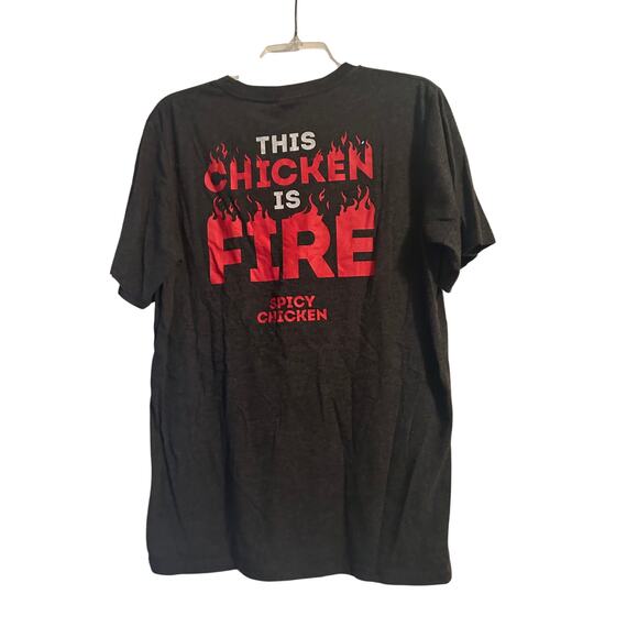 GUC Barco Wendy's Restaurant Gray T Shirt This Chicken is Fire Size Large - Picture 2 of 6